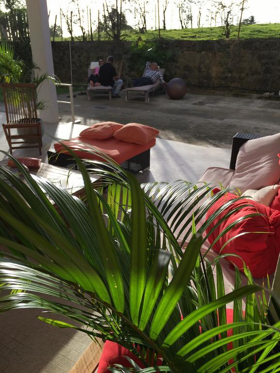 La Colline Business & Tourisme Hotel Le Lamentin Exterior photo